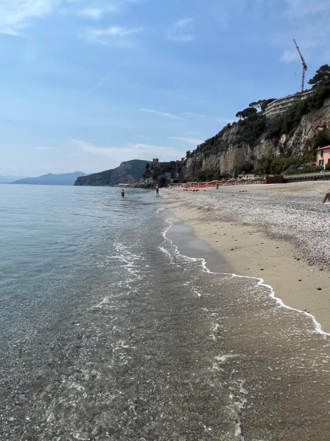 Al 37 Vista Mare E Colline Apartment Finale Ligure