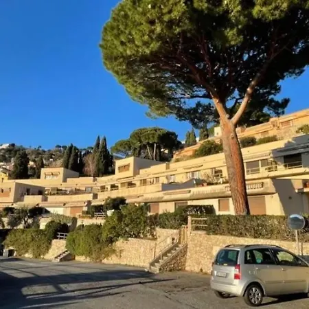 Al 37 Vista Mare E Colline Apartment Finale Ligure Exterior photo