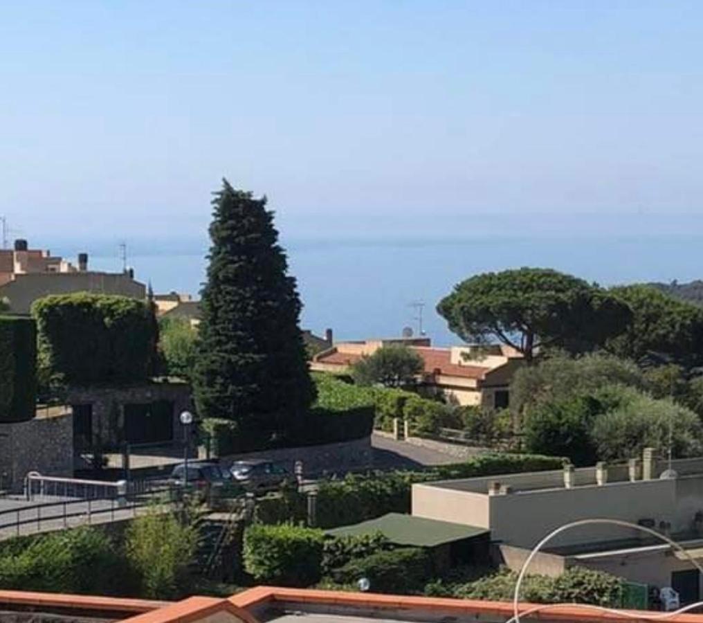 Al 37 Vista Mare E Colline